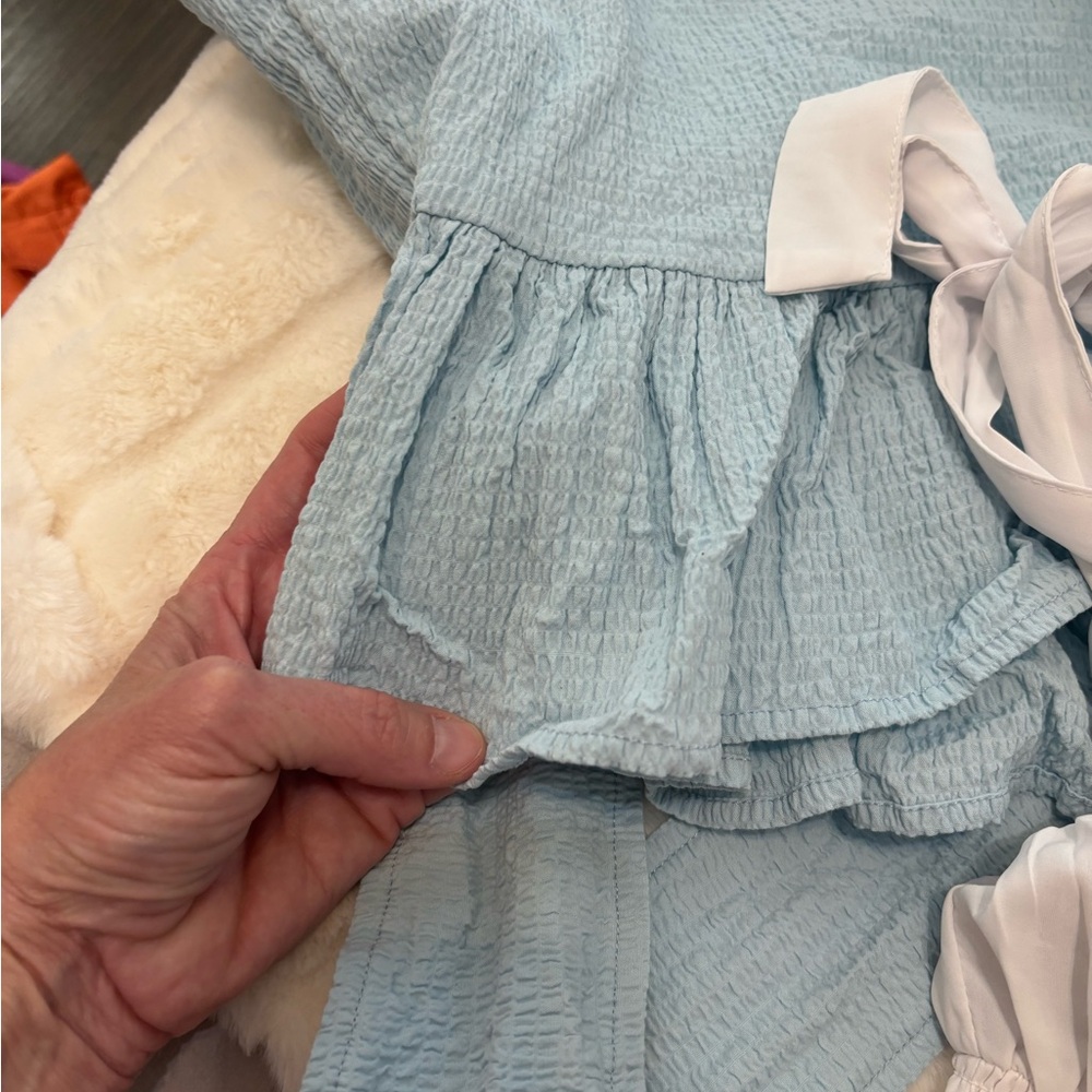 Ruffle Top Trio - Picture 5 of 5
